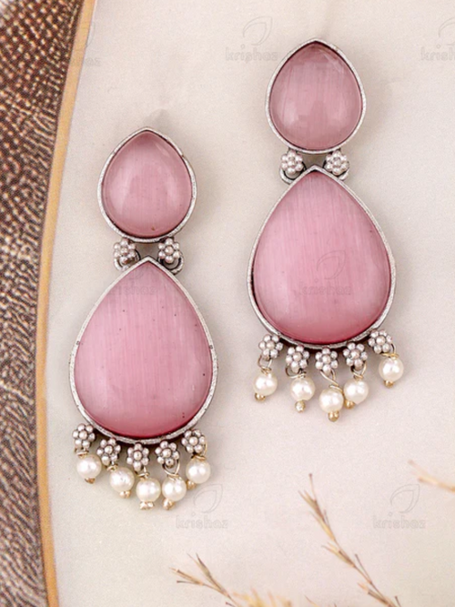 Blush Pink Teardrop Pearl Dangler Earrings